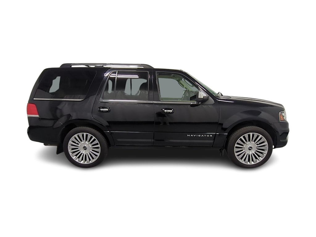 Thumbnail: 2017 Lincoln Navigator - 23