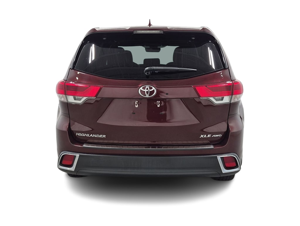 Thumbnail: 2015 Toyota Highlander - 5
