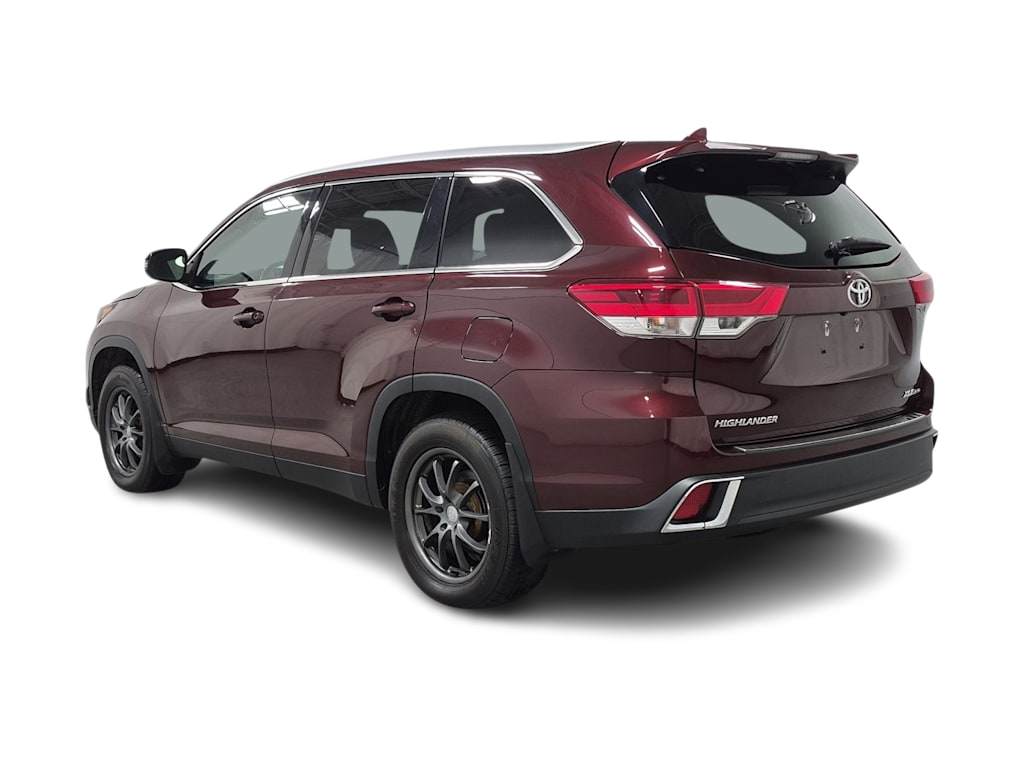 Thumbnail: 2015 Toyota Highlander - 4