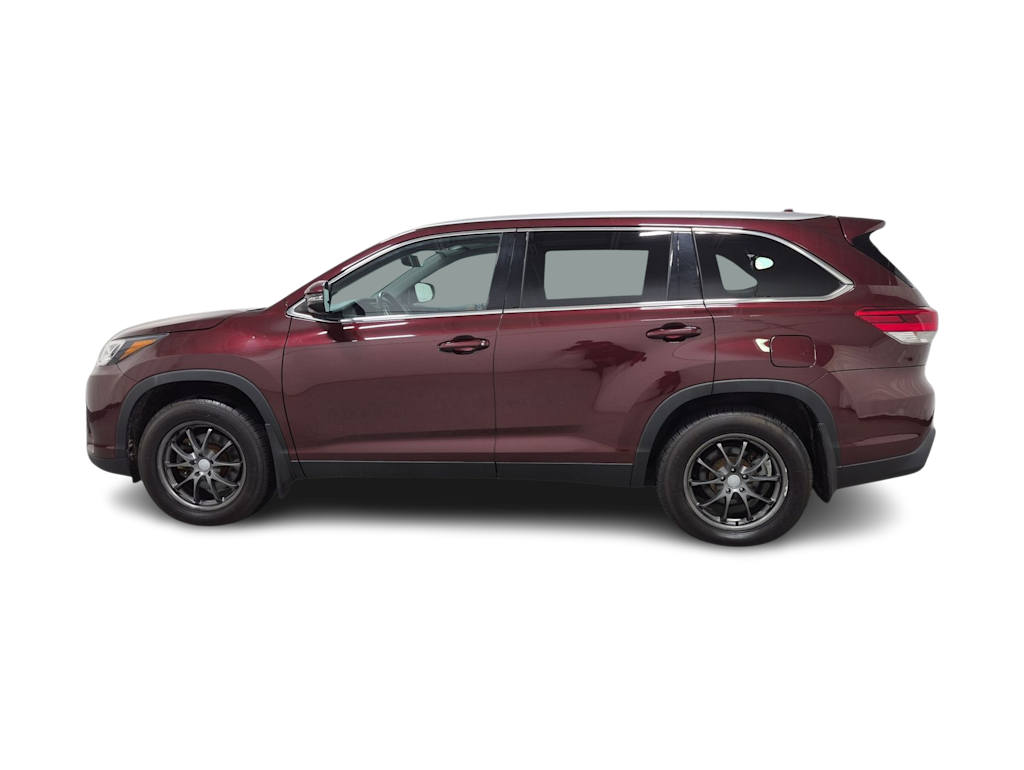 Thumbnail: 2015 Toyota Highlander - 3