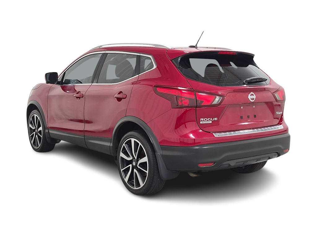 Thumbnail: 2018 Nissan Rogue Sport - 4