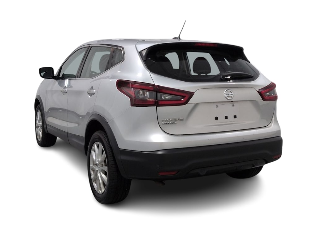 Thumbnail: 2020 Nissan Rogue Sport - 4