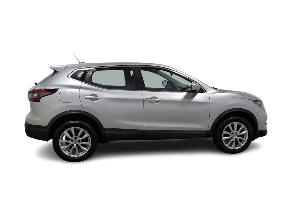 Thumbnail: 2020 Nissan Rogue Sport - 23