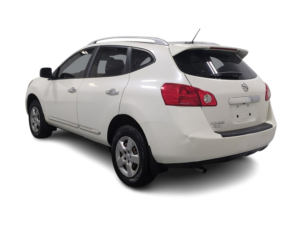 Thumbnail: 2015 Nissan Rogue - 4