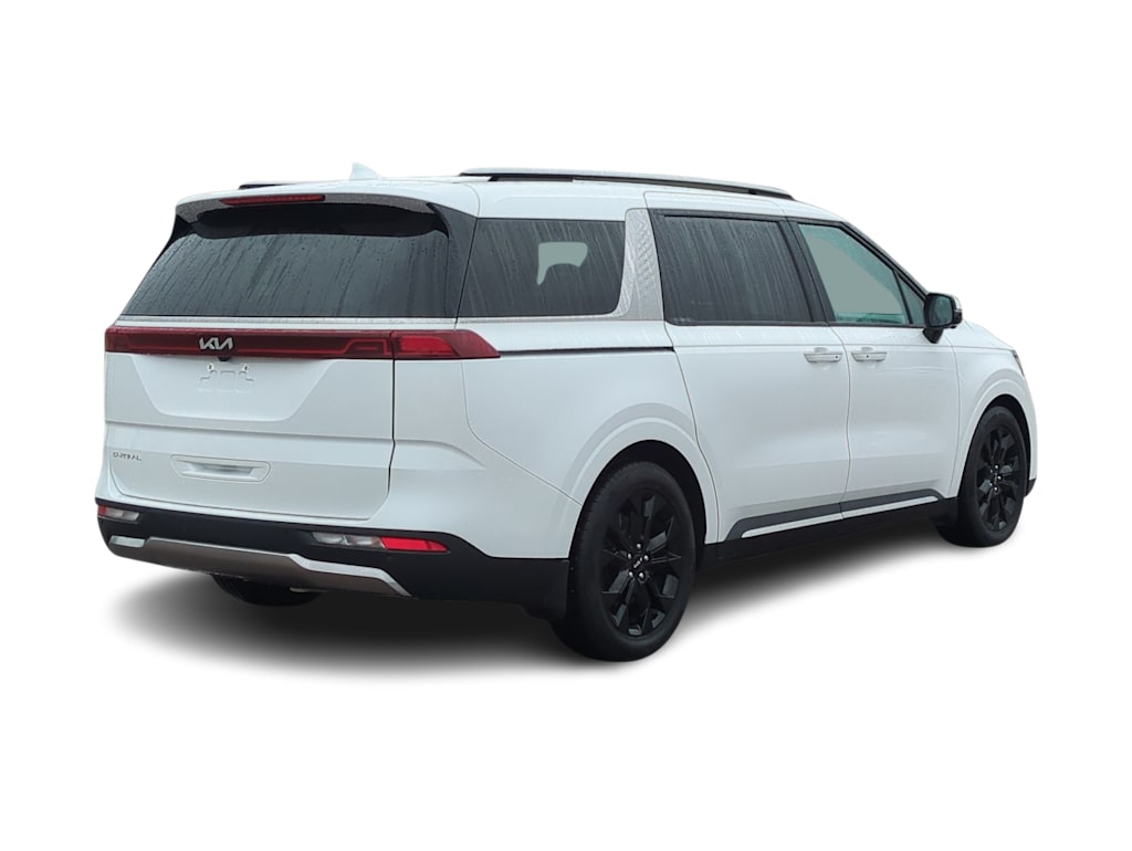 Thumbnail: 2023 Kia Carnival - 22