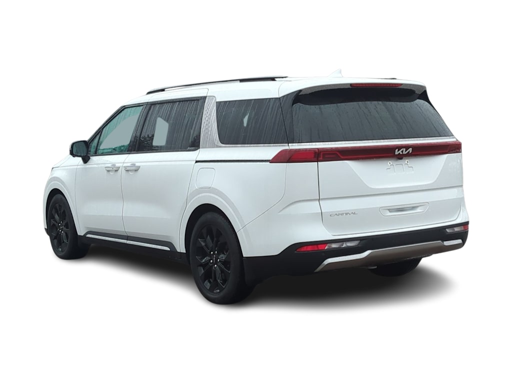 Thumbnail: 2023 Kia Carnival - 4