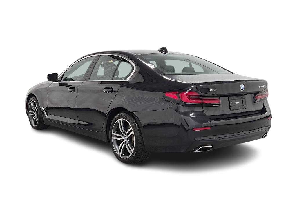 Thumbnail: 2022 BMW 5 Series - 4