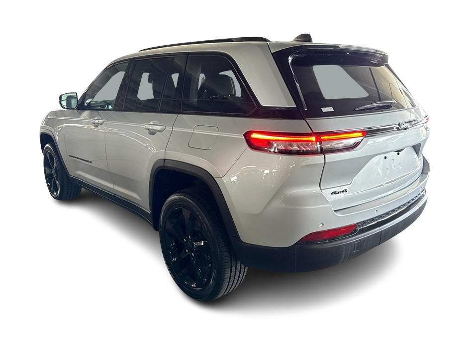2024 Jeep Grand Cherokee Laredo 4