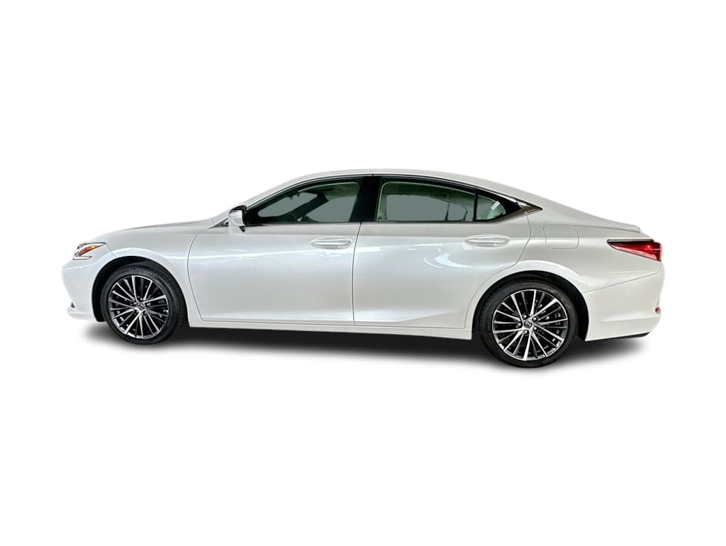 Thumbnail: 2025 Lexus ES - 3