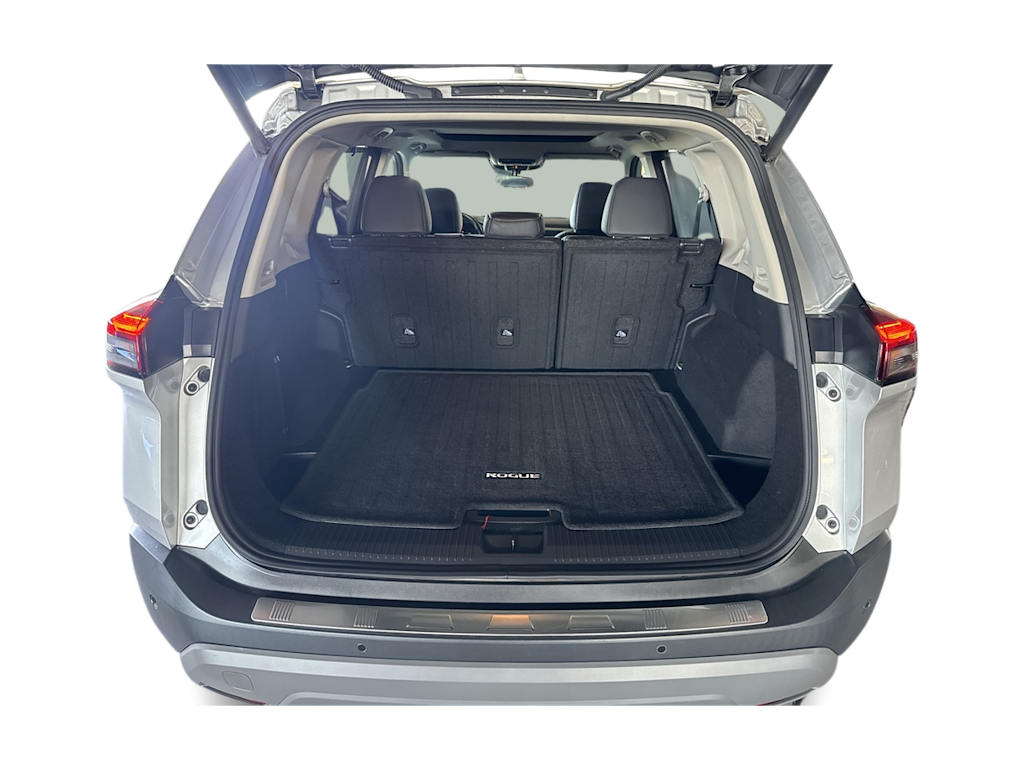 2023 Nissan Rogue SV 18