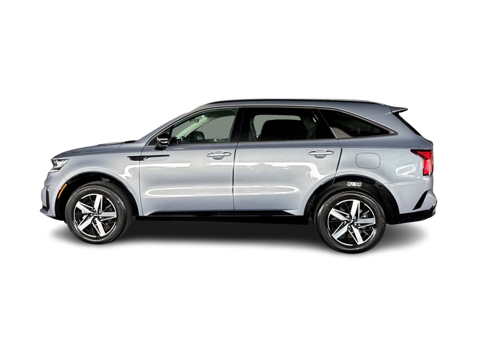 Thumbnail: 2023 Kia Sorento - 3