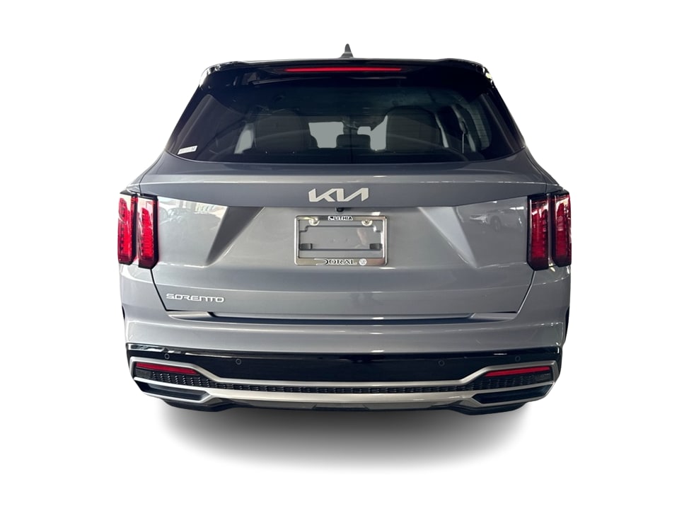 Thumbnail: 2023 Kia Sorento - 5