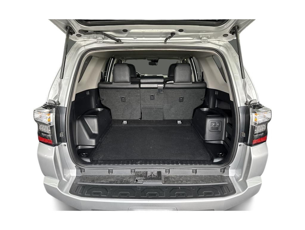 2023 Toyota 4Runner SR5 17