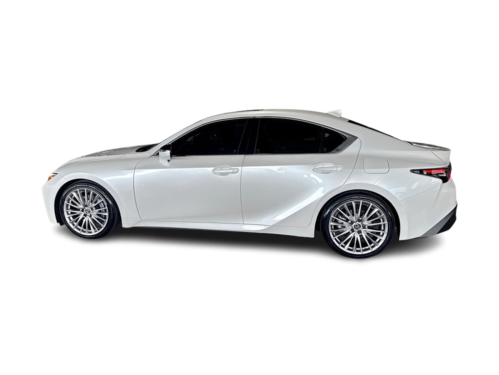 Thumbnail: 2023 Lexus IS - 3