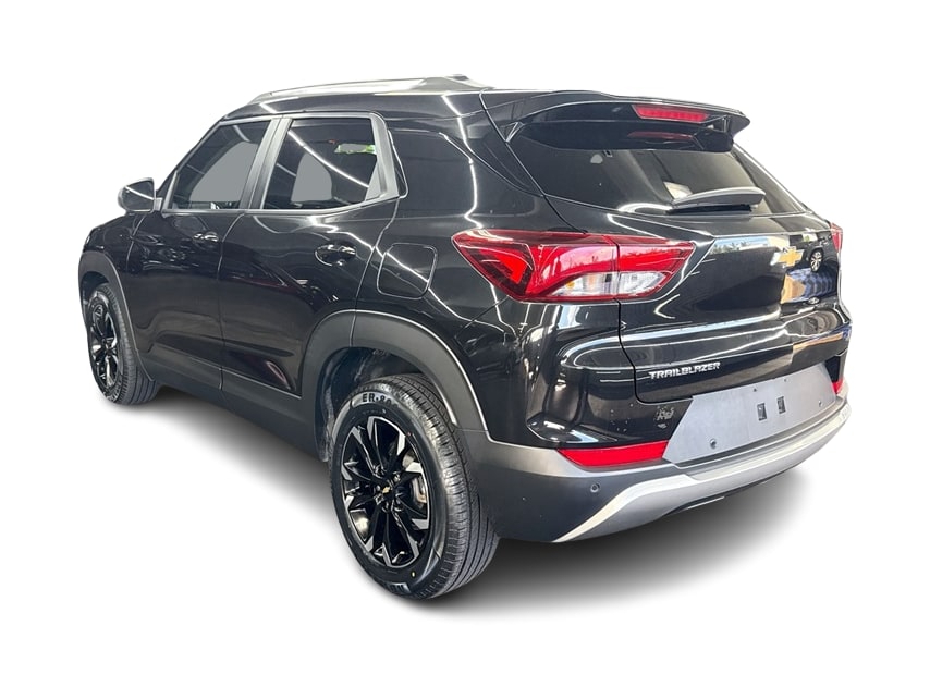 Thumbnail: 2021 Chevrolet TrailBlazer - 4
