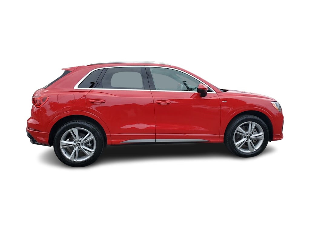 2022 Audi Q3 Premium 21