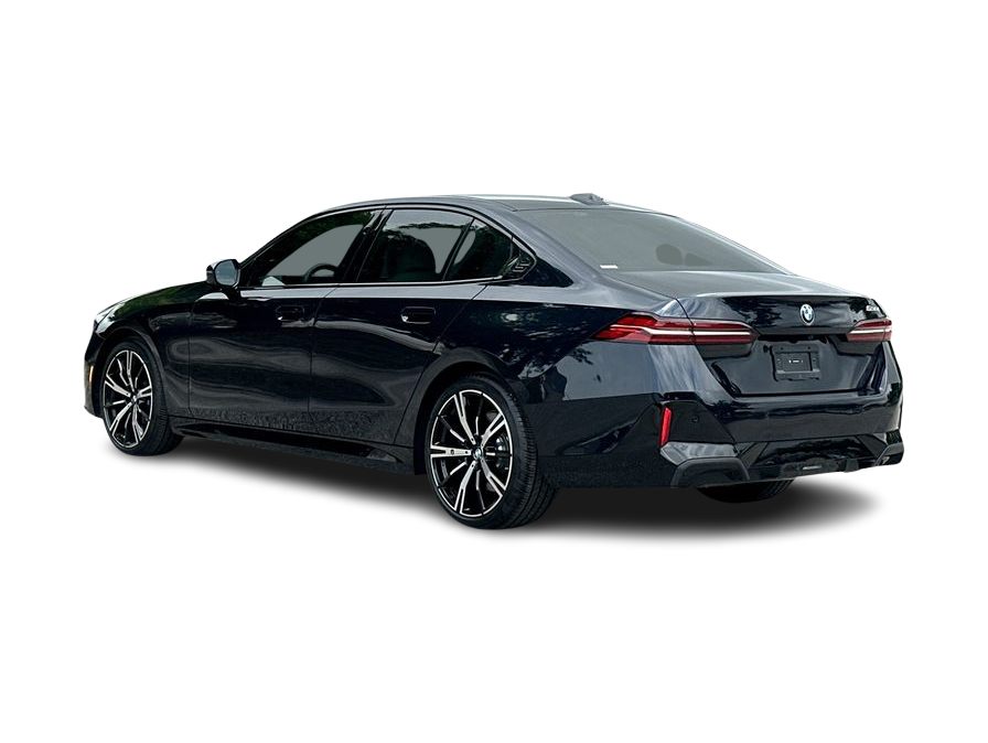 Thumbnail: 2026 BMW 5 Series - 4