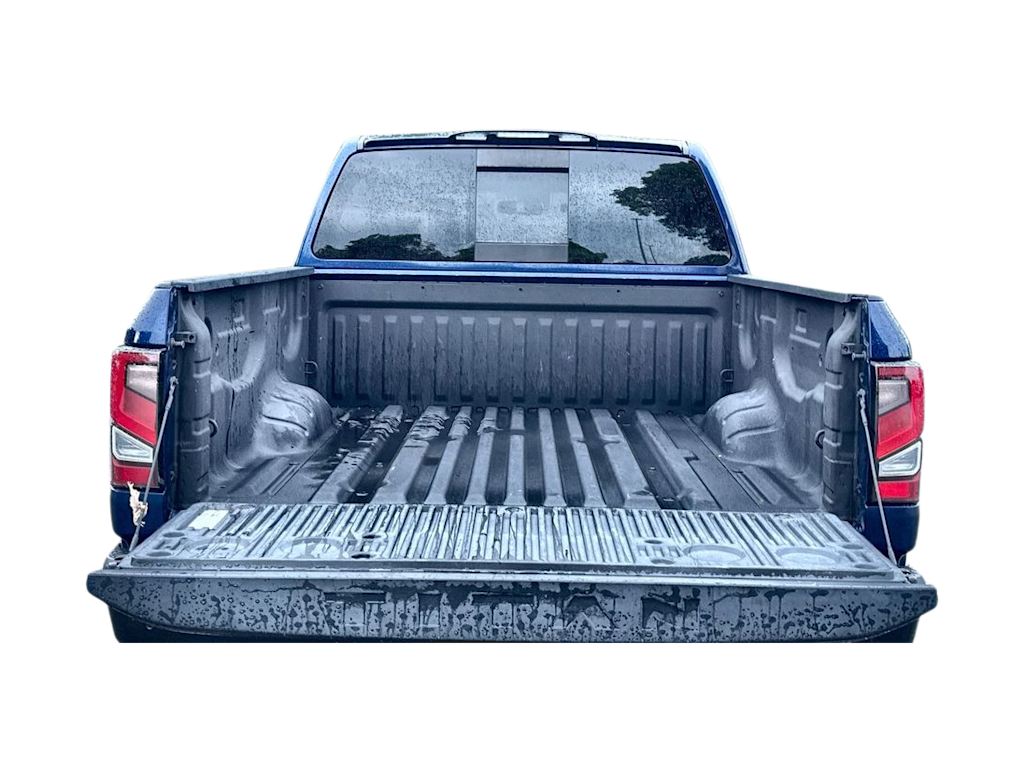 Thumbnail: 2021 Nissan Titan - 17