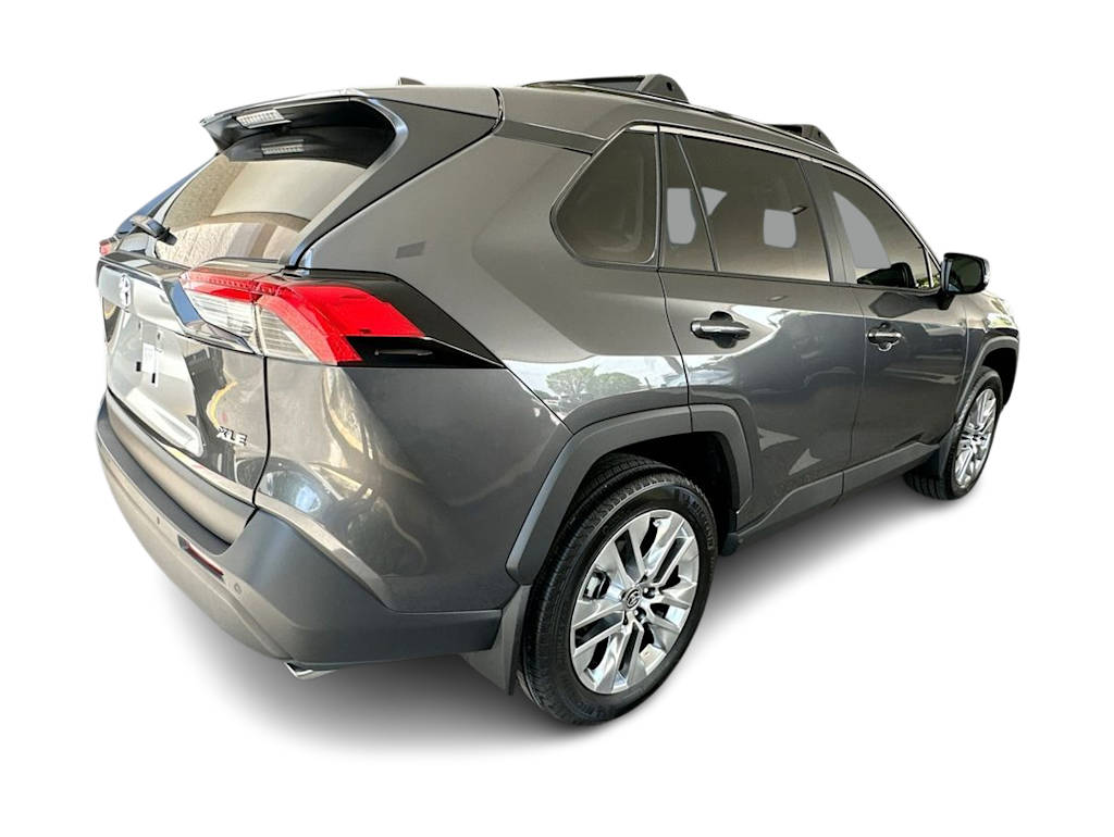 2025 Toyota RAV4 XLE Premium - Photo 23