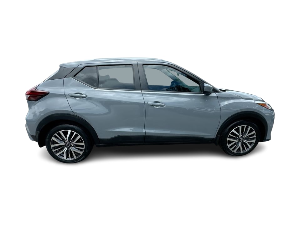 Thumbnail: 2022 Nissan Kicks - 24