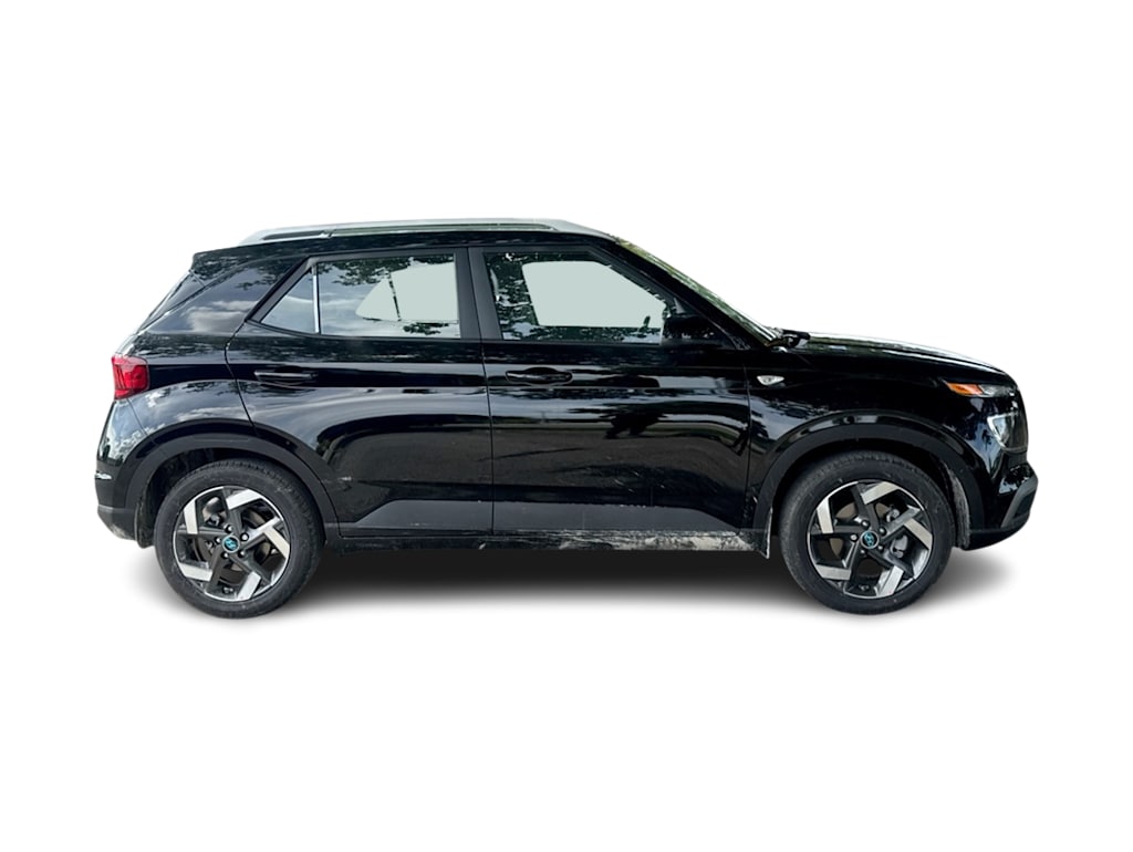 Thumbnail: 2025 Hyundai Venue - 25