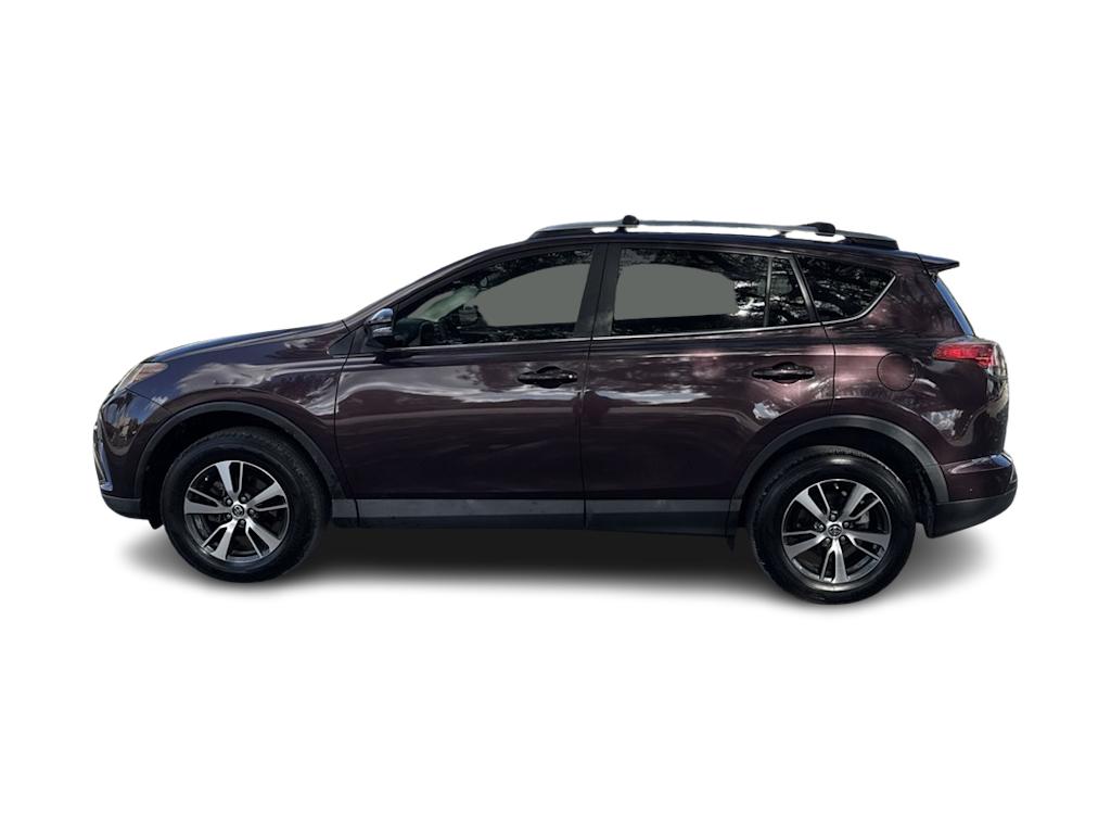 2018 Toyota RAV4 XLE 25