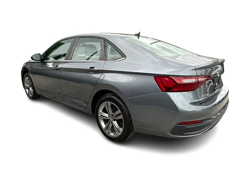 Thumbnail: 2022 Volkswagen Jetta - 4