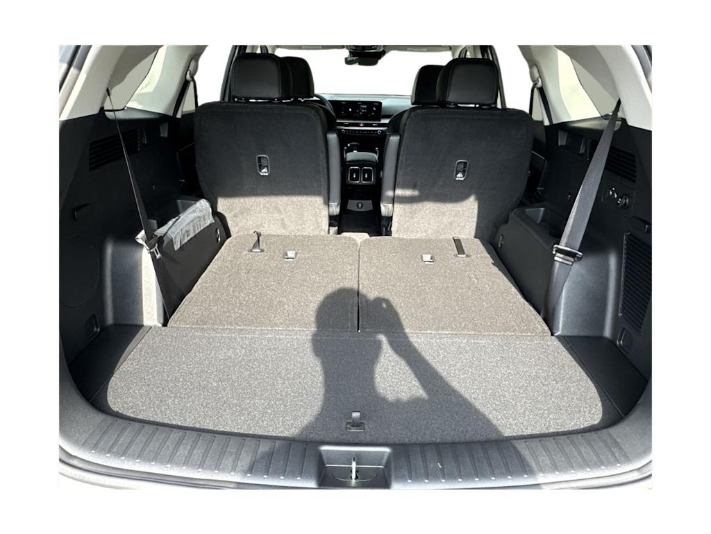 Thumbnail: 2025 Kia Sorento - 18