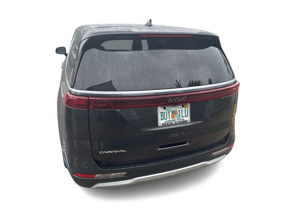 Thumbnail: 2023 Kia Carnival - 17