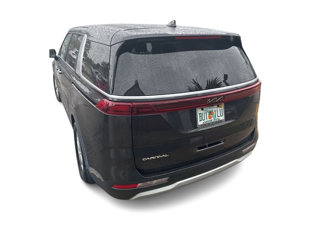 Thumbnail: 2023 Kia Carnival - 2