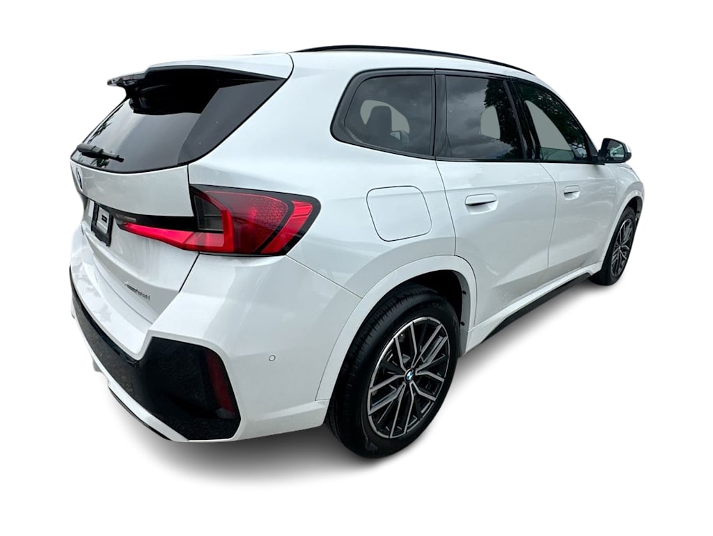 Thumbnail: 2025 BMW X1 - 22