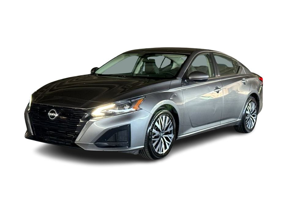 Thumbnail: 2023 Nissan Altima - 21