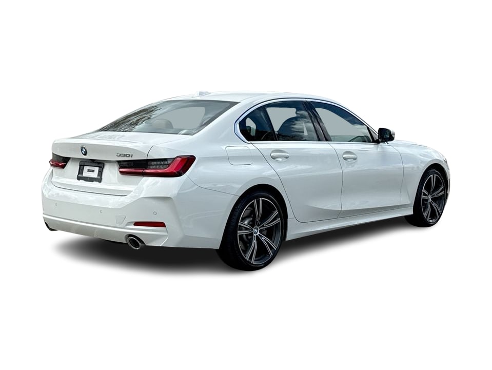 Thumbnail: 2024 BMW 3 Series - 21