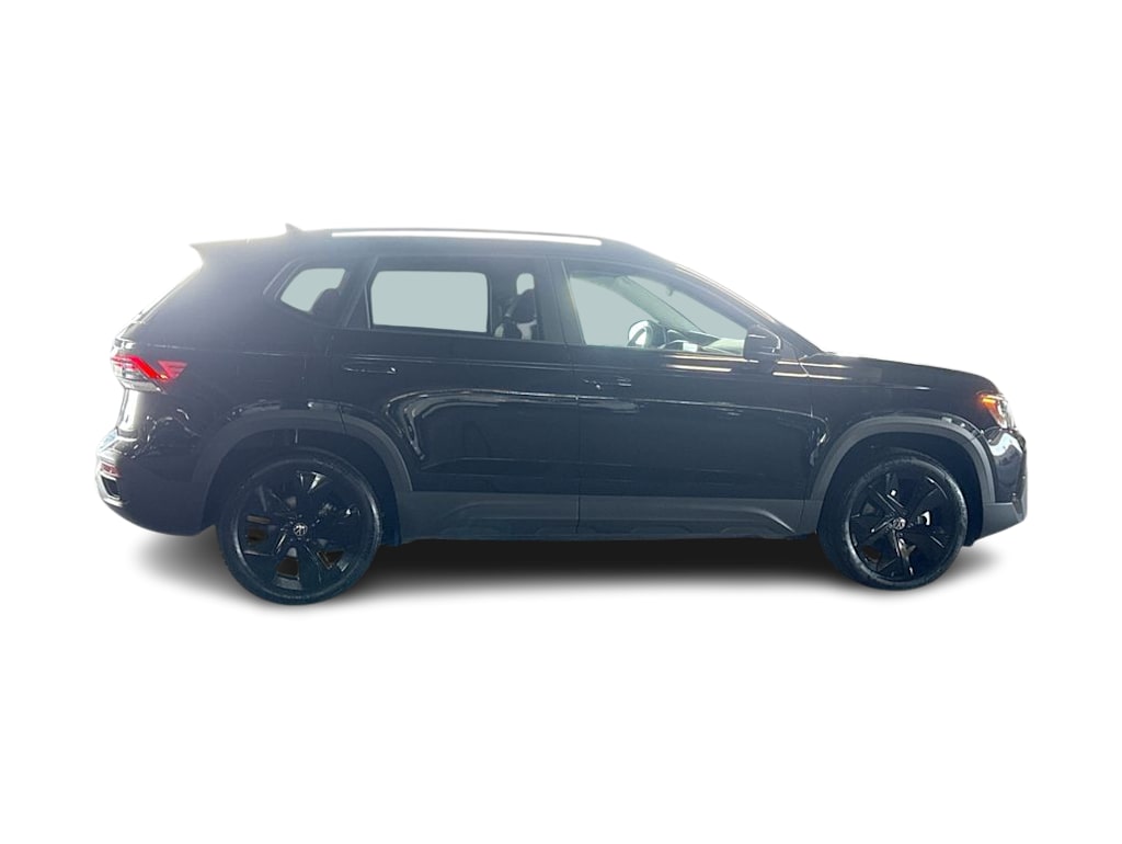 Thumbnail: 2025 Volkswagen Taos - 24