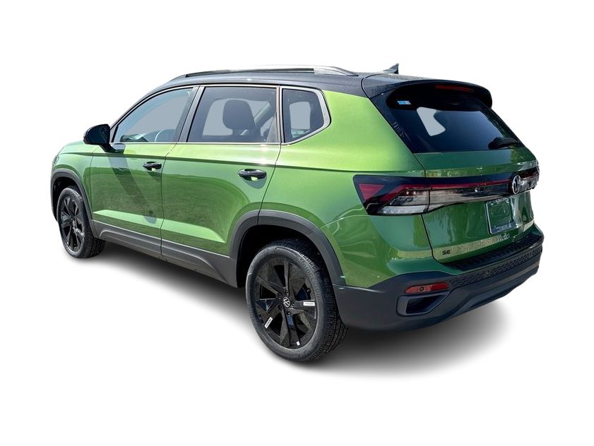 Thumbnail: 2026 Volkswagen Taos - 4