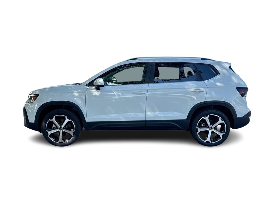 Thumbnail: 2026 Volkswagen Taos - 3