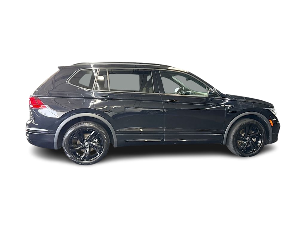 Thumbnail: 2023 Volkswagen Tiguan - 23
