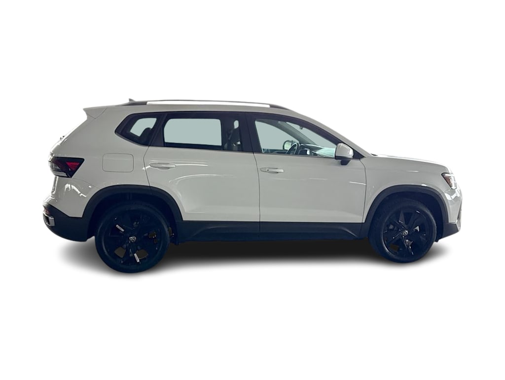 Thumbnail: 2026 Volkswagen Taos - 23