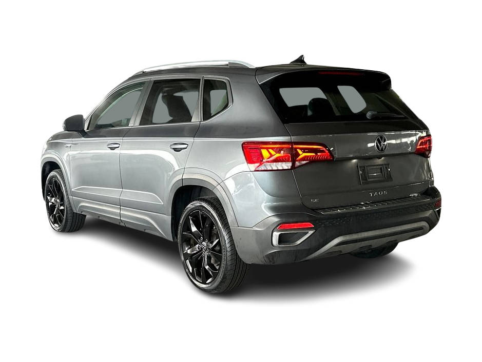 Thumbnail: 2023 Volkswagen Taos - 4
