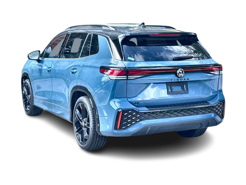 Thumbnail: 2026 Volkswagen Tiguan - 4