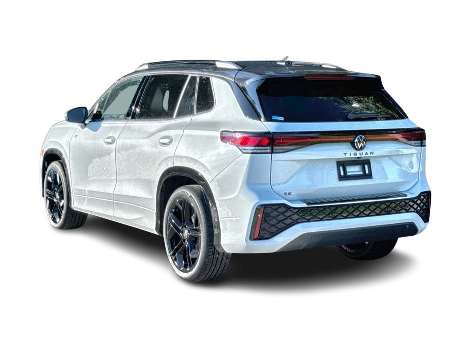 Thumbnail: 2026 Volkswagen Tiguan - 4
