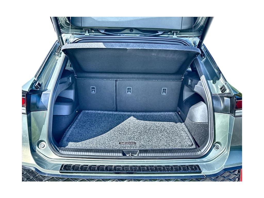 Thumbnail: 2026 Volkswagen Tiguan - 16