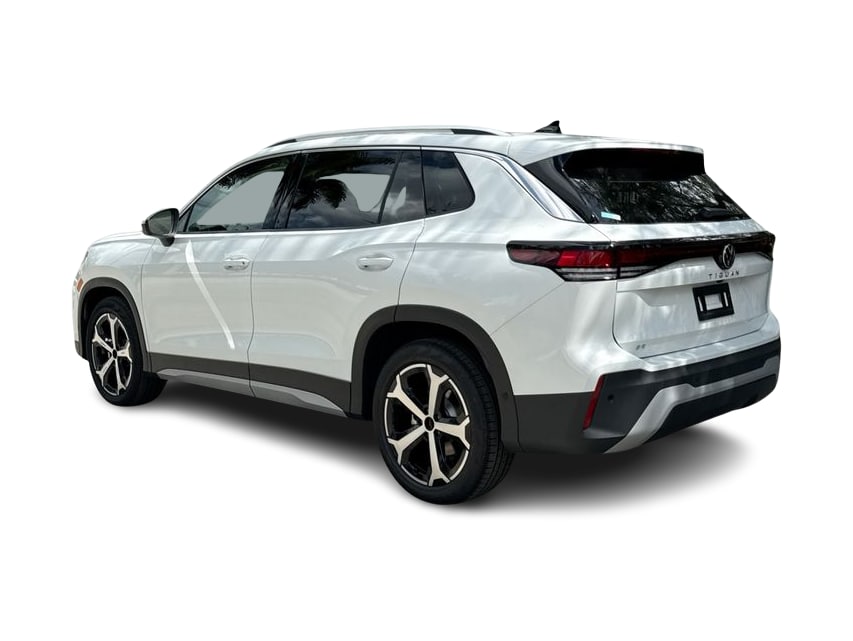 Thumbnail: 2026 Volkswagen Tiguan - 4