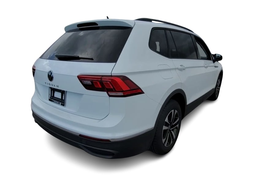 Thumbnail: 2023 Volkswagen Tiguan - 22