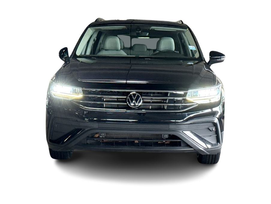 Thumbnail: 2023 Volkswagen Tiguan - 6