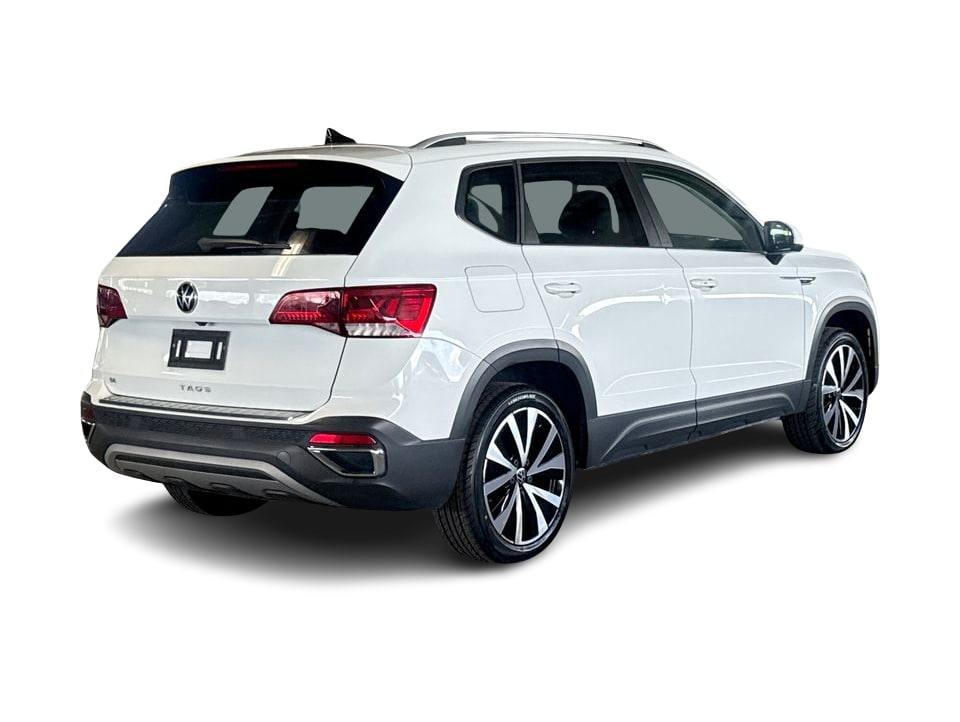 Thumbnail: 2022 Volkswagen Taos - 22