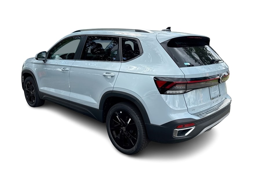 Thumbnail: 2025 Volkswagen Taos - 4