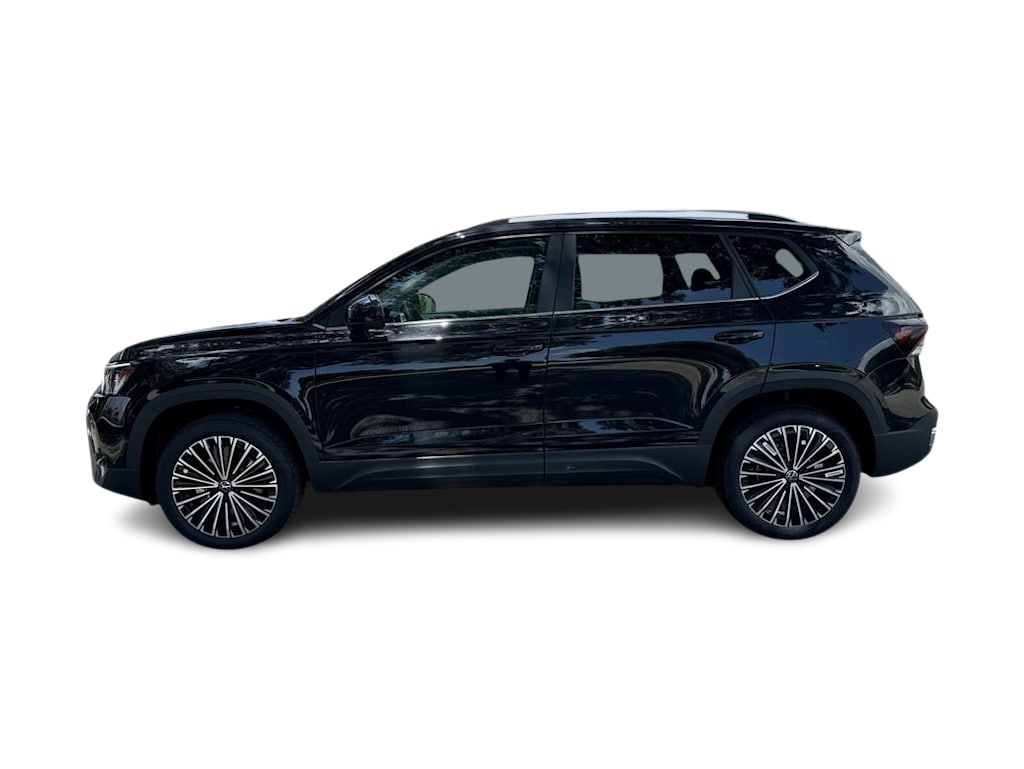 Thumbnail: 2026 Volkswagen Taos - 3