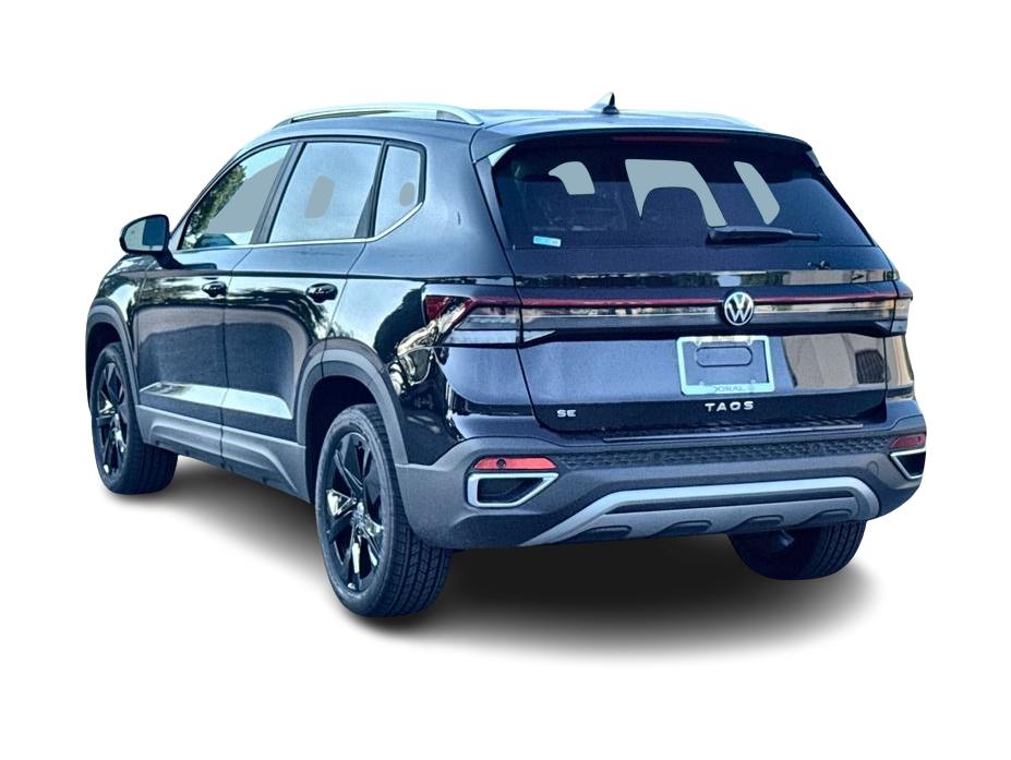 Thumbnail: 2026 Volkswagen Taos - 4