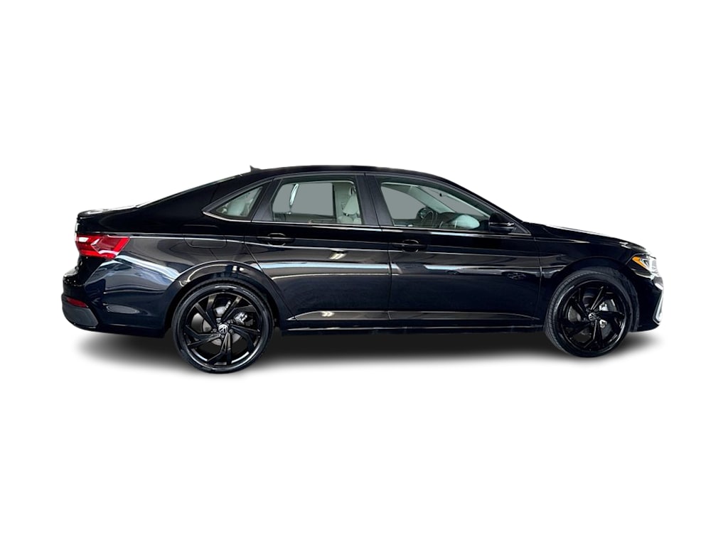 Thumbnail: 2025 Volkswagen Jetta - 22